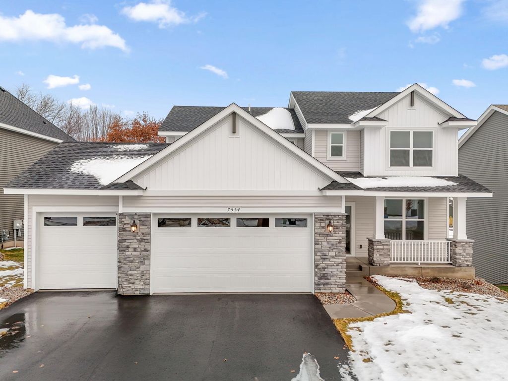7554 Upper 42nd Street N, Oakdale, MN 55128