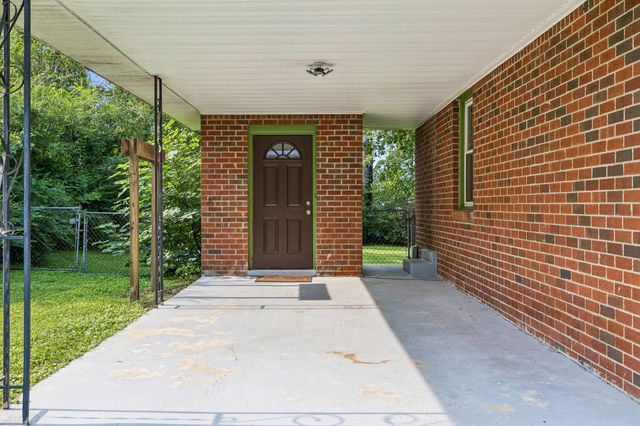 104 Miller Plaza, Ashland City, TN 37015