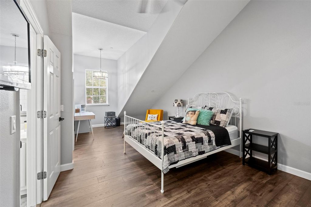 Image 34 of property listing at 333 NAUTICA MILE DRIVE, Clermont, FL 34711