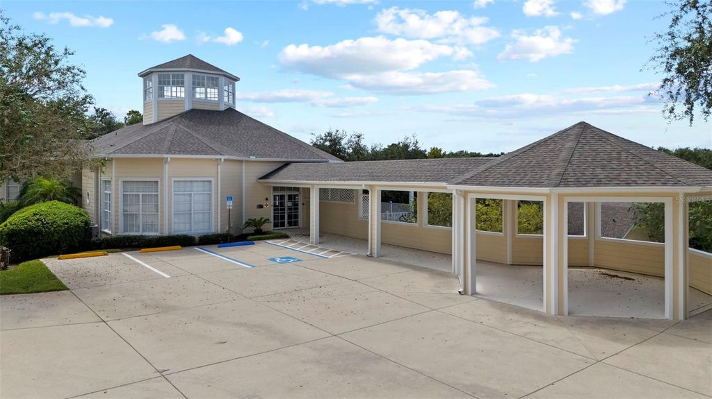 Image 42 of property listing at 333 NAUTICA MILE DRIVE, Clermont, FL 34711