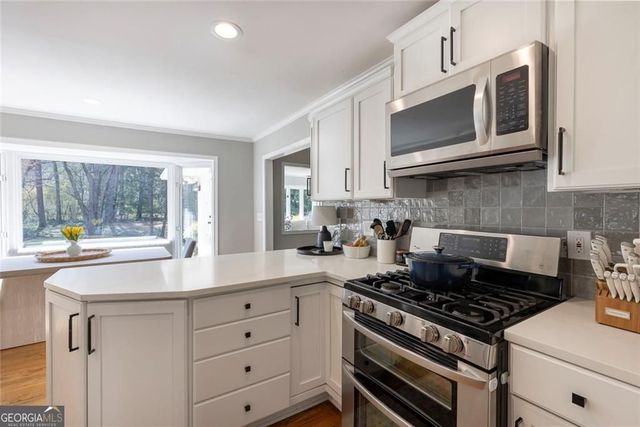 775 E Powderhorn Road NE, Sandy Springs, GA 30342