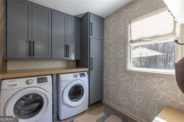 775 E Powderhorn Road NE, Sandy Springs, GA 30342