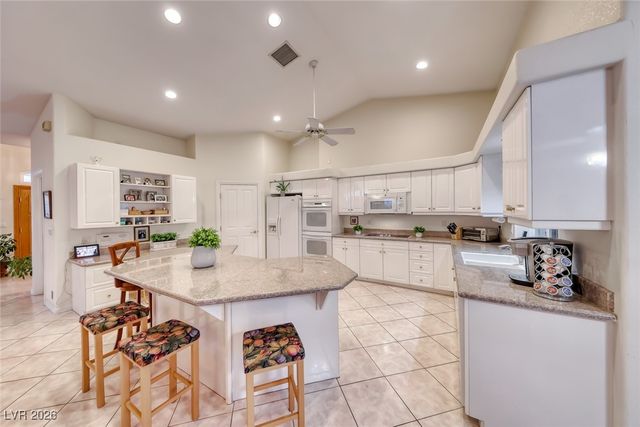 940 Pyrite Avenue, Henderson, NV 89011