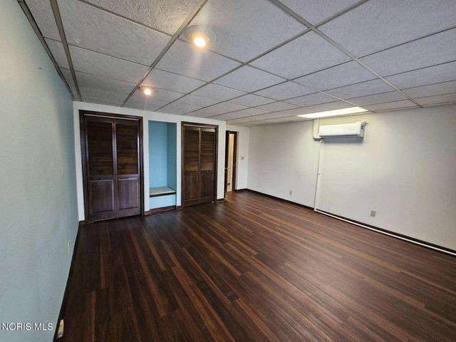 212 S Michigan Avenue, Edgerton, OH 43517