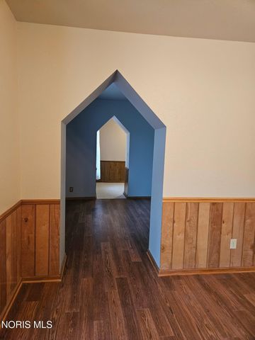 212 S Michigan Avenue, Edgerton, OH 43517