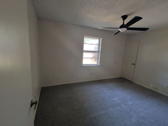 5541 Wood View Street, North Richland Hills, TX 76180