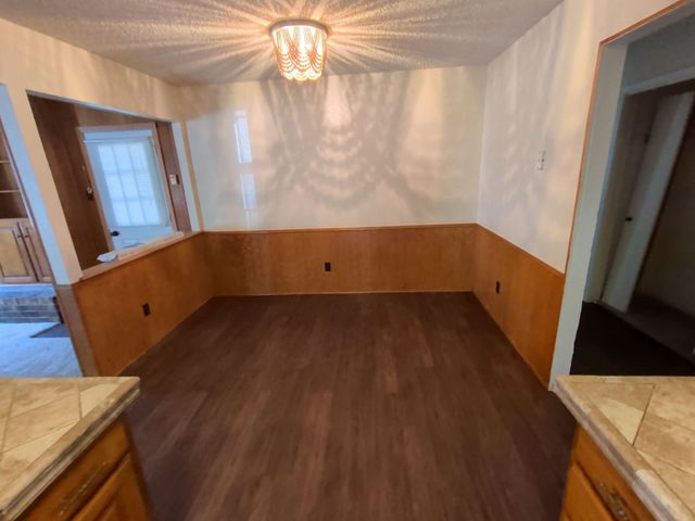 5541 Wood View Street, North Richland Hills, TX 76180