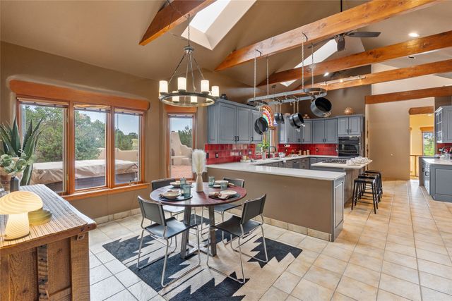 55 Calle Cantando, Santa Fe, NM 87508