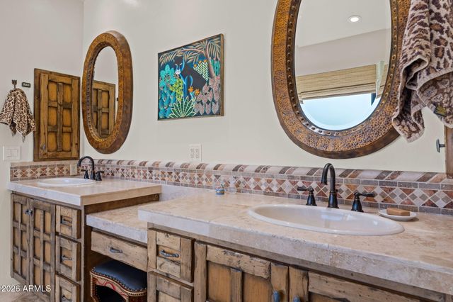 2110 W MIDDLE MESA Road, Wickenburg, AZ 85390