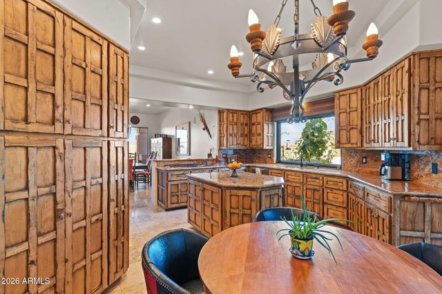 2110 W MIDDLE MESA Road, Wickenburg, AZ 85390