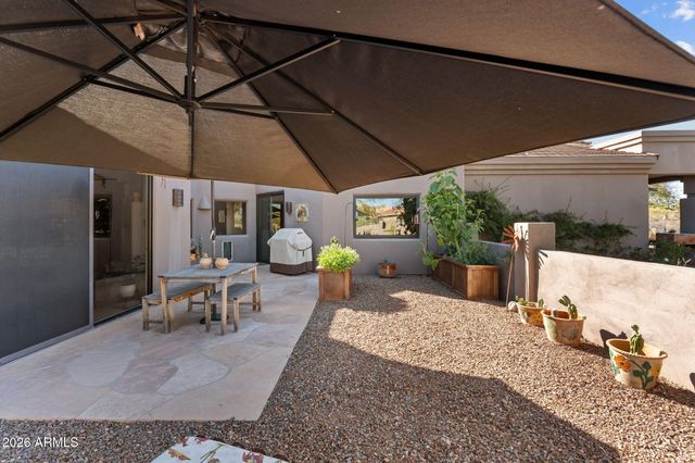 2110 W MIDDLE MESA Road, Wickenburg, AZ 85390