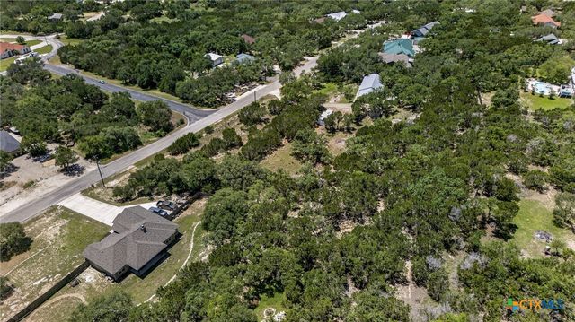 600 Lorne Road, Canyon Lake, TX 78133