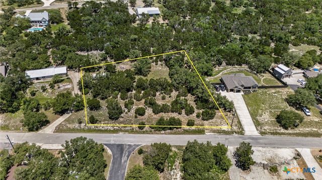 600 Lorne Road, Canyon Lake, TX 78133