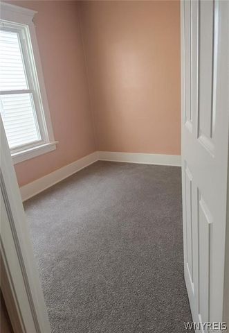 196 Englewood Avenue Lower, Buffalo, NY 14214