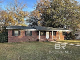 114 Avalon Street, Brewton, AL 36426