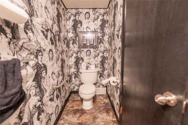 733-735 Allegheny River Blvd, Verona, PA 15147