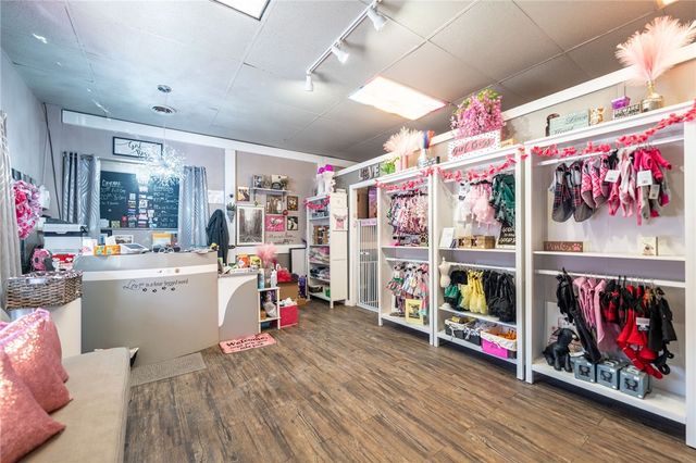 733-735 Allegheny River Blvd, Verona, PA 15147