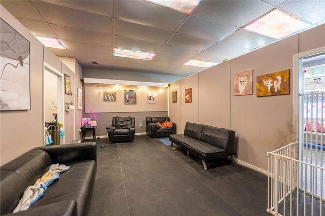 733-735 Allegheny River Blvd, Verona, PA 15147