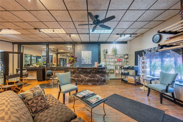 733-735 Allegheny River Blvd, Verona, PA 15147