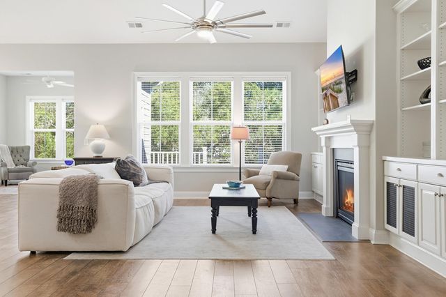 52 Winston Circle, Pawleys Island, SC 29585