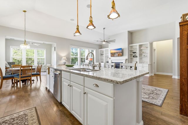 52 Winston Circle, Pawleys Island, SC 29585