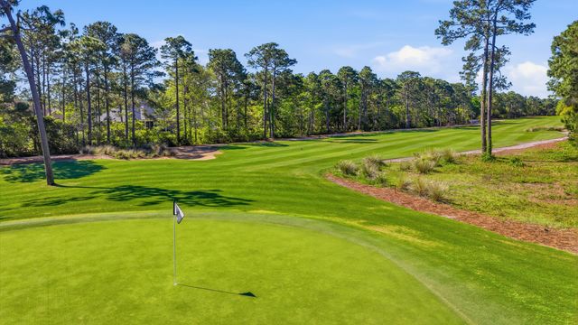 52 Winston Circle, Pawleys Island, SC 29585