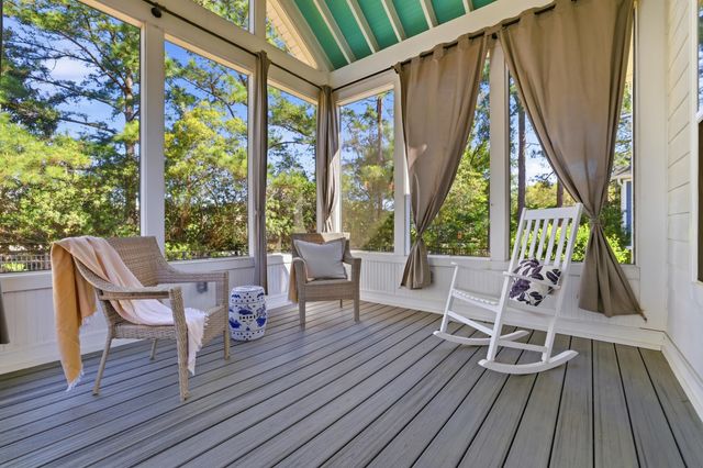 52 Winston Circle, Pawleys Island, SC 29585