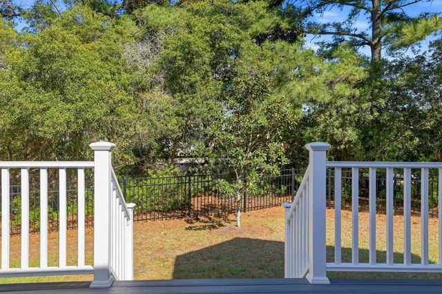 52 Winston Circle, Pawleys Island, SC 29585