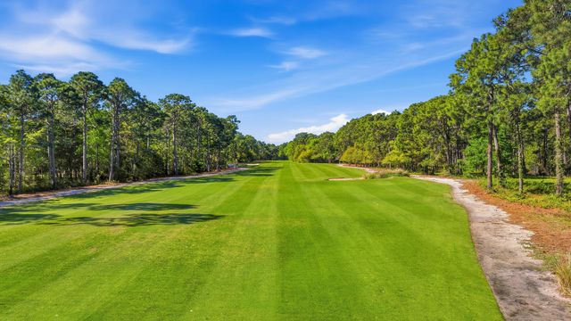 52 Winston Circle, Pawleys Island, SC 29585