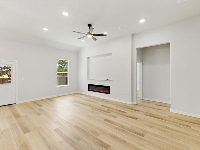 106 Bowers Street, Seagoville, TX 75159