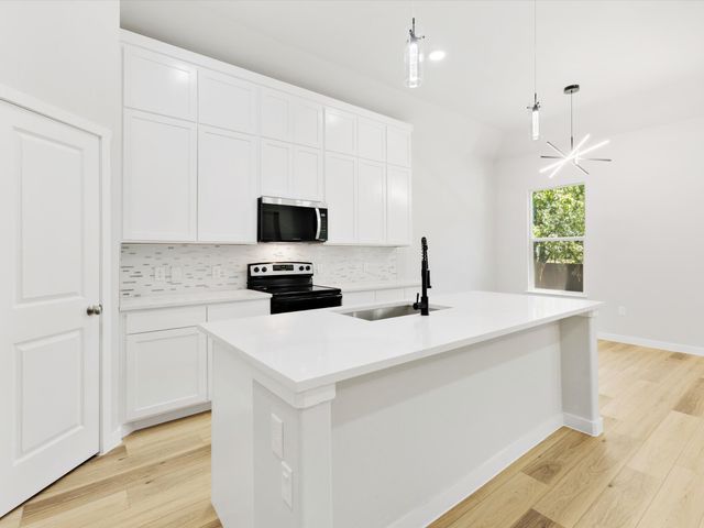 106 Bowers Street, Seagoville, TX 75159