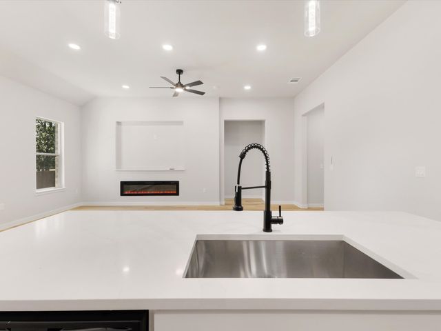 106 Bowers Street, Seagoville, TX 75159