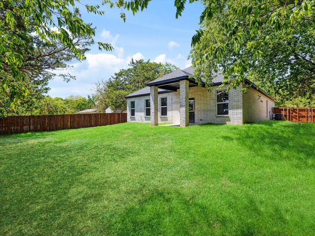 106 Bowers Street, Seagoville, TX 75159