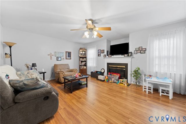 6439 Little Sorrel Dr, Hanover, VA 23111