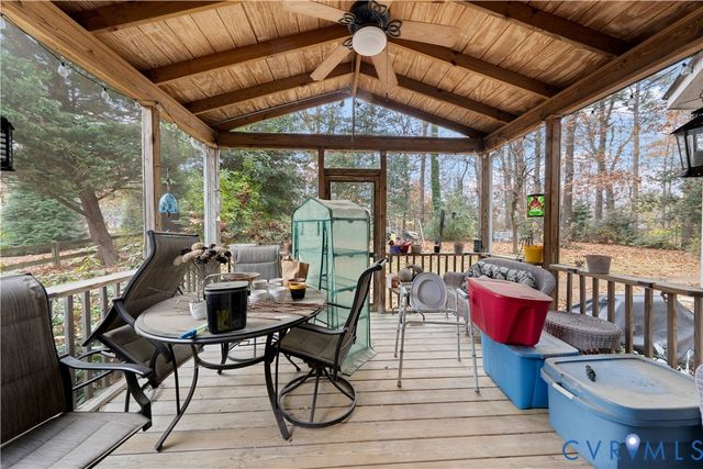 6439 Little Sorrel Dr, Hanover, VA 23111