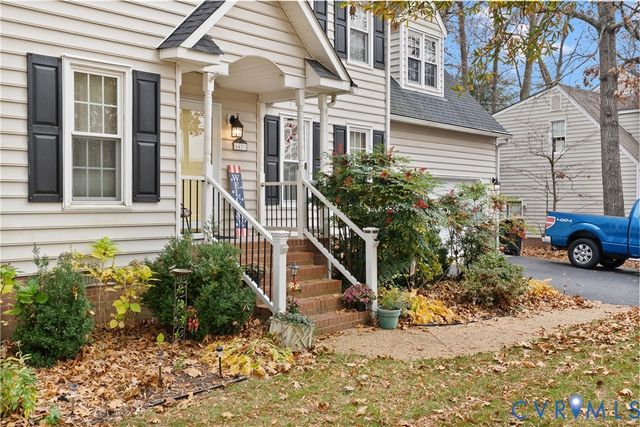 6439 Little Sorrel Dr, Hanover, VA 23111