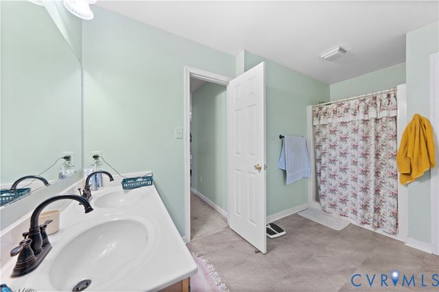 6439 Little Sorrel Dr, Hanover, VA 23111