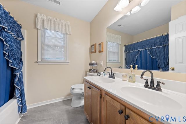 6439 Little Sorrel Dr, Hanover, VA 23111