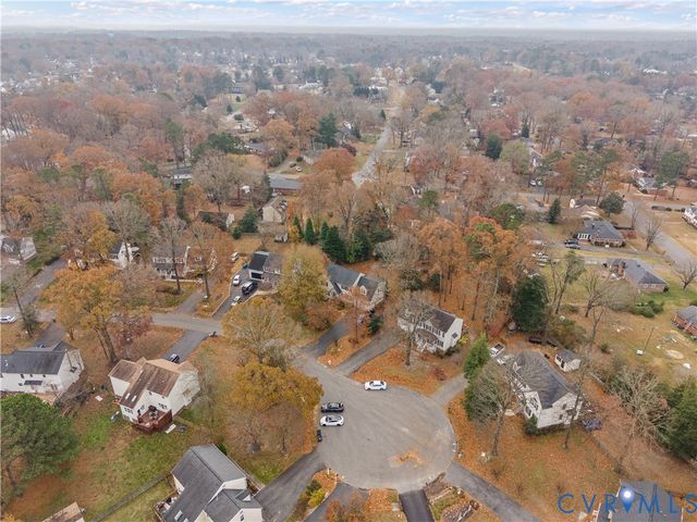 6439 Little Sorrel Dr, Hanover, VA 23111