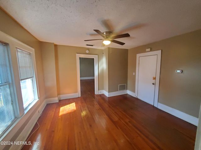 3218 HERSCHEL Street 2, Jacksonville, FL 32205