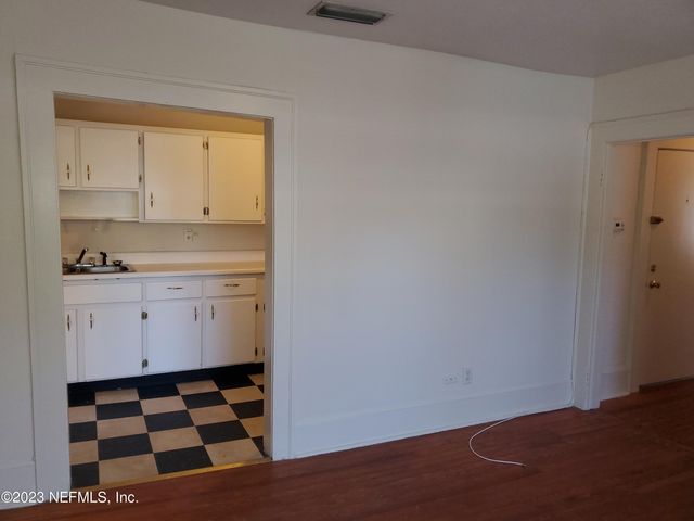 3218 HERSCHEL Street 2, Jacksonville, FL 32205