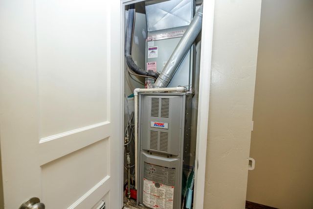 917 Whittier, Modesto, CA 95350