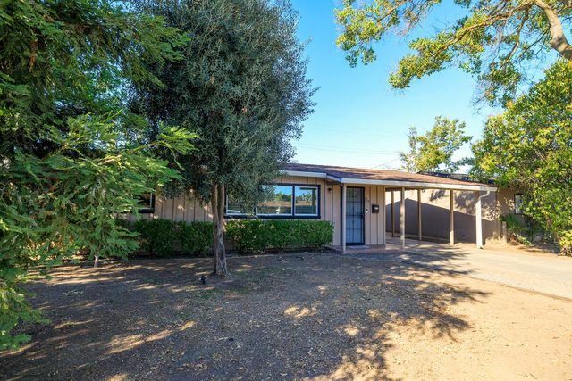 917 Whittier, Modesto, CA 95350