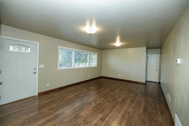 917 Whittier, Modesto, CA 95350