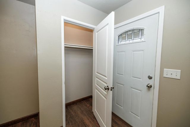 917 Whittier, Modesto, CA 95350