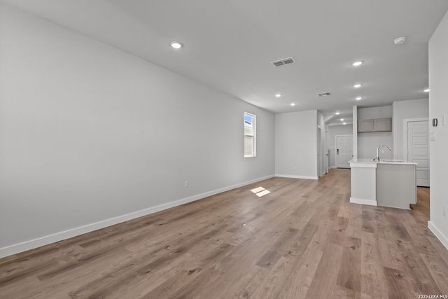 2334 CRISP GLN, San Antonio, TX 78224