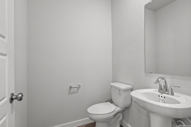 2334 CRISP GLN, San Antonio, TX 78224