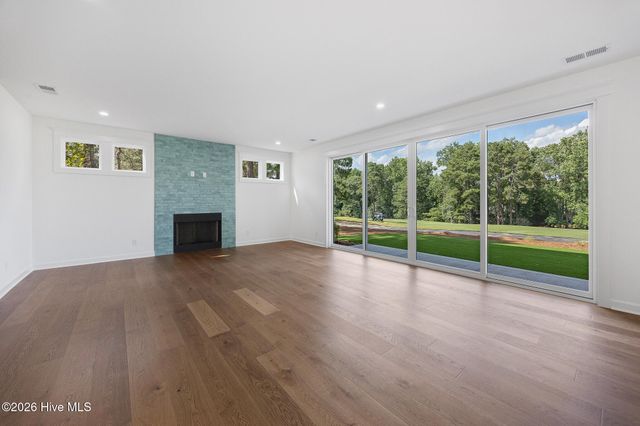 2 Innisbrook Place, Pinehurst, NC 28374