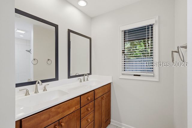1 Sanderling Ln, Hilton Head Island, SC 29926