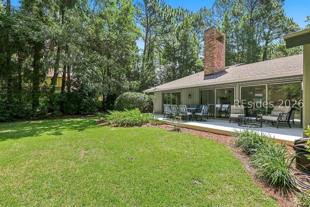 1 Sanderling Ln, Hilton Head Island, SC 29926